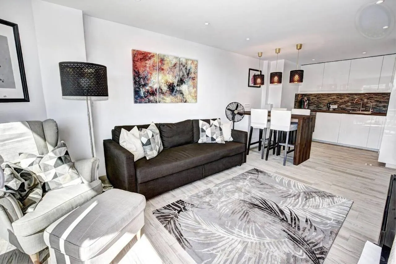 Apartment Stunning 1 Bed Apt Benalmadena